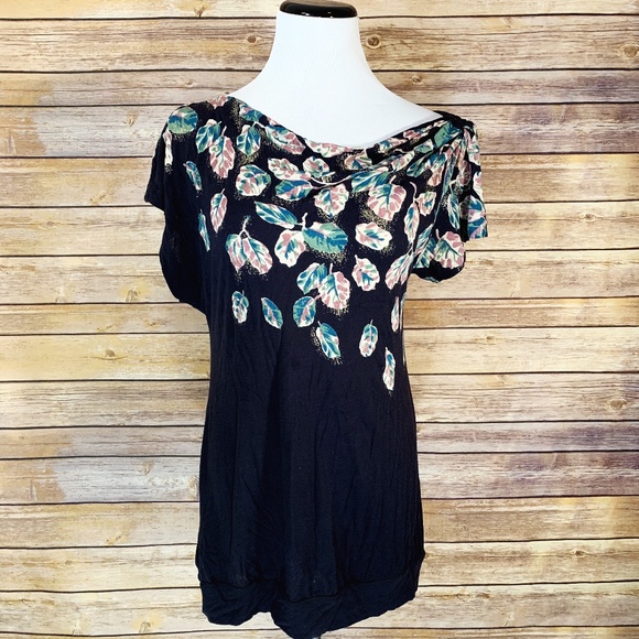 Anthropologie Tops - Anthropologie Vanessa Virginia Navy Gold Leaf Tee